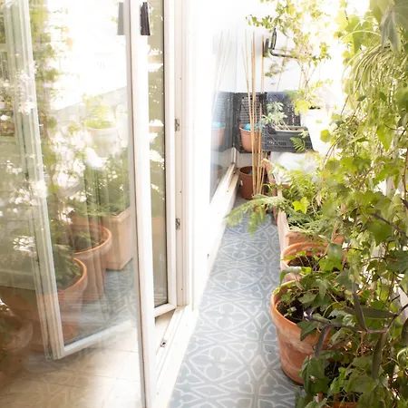 Avec Salle De Bain Privee Et Balcon Vegetal A Lisbonne Amoreiras * Lisbon
